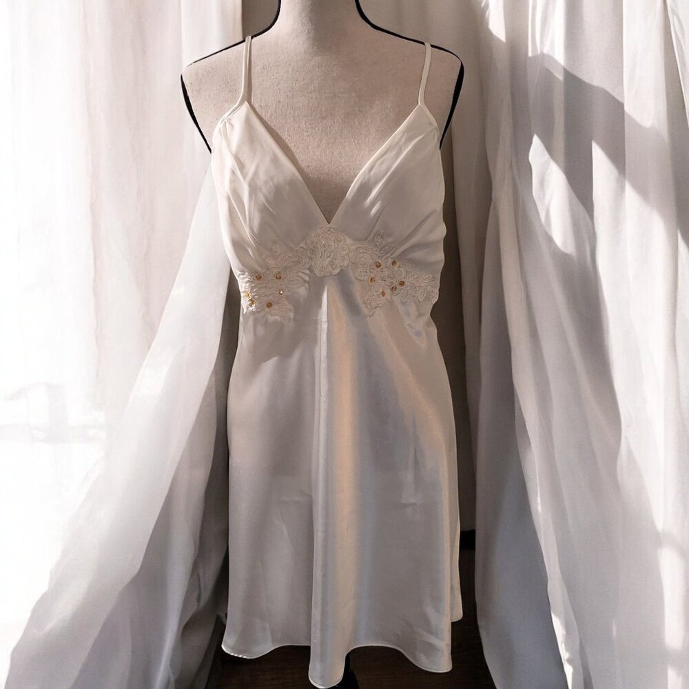 Vntg California Dynasty Ivory Satin Nightgown Lace and Rhinestone‎ Details Sz L